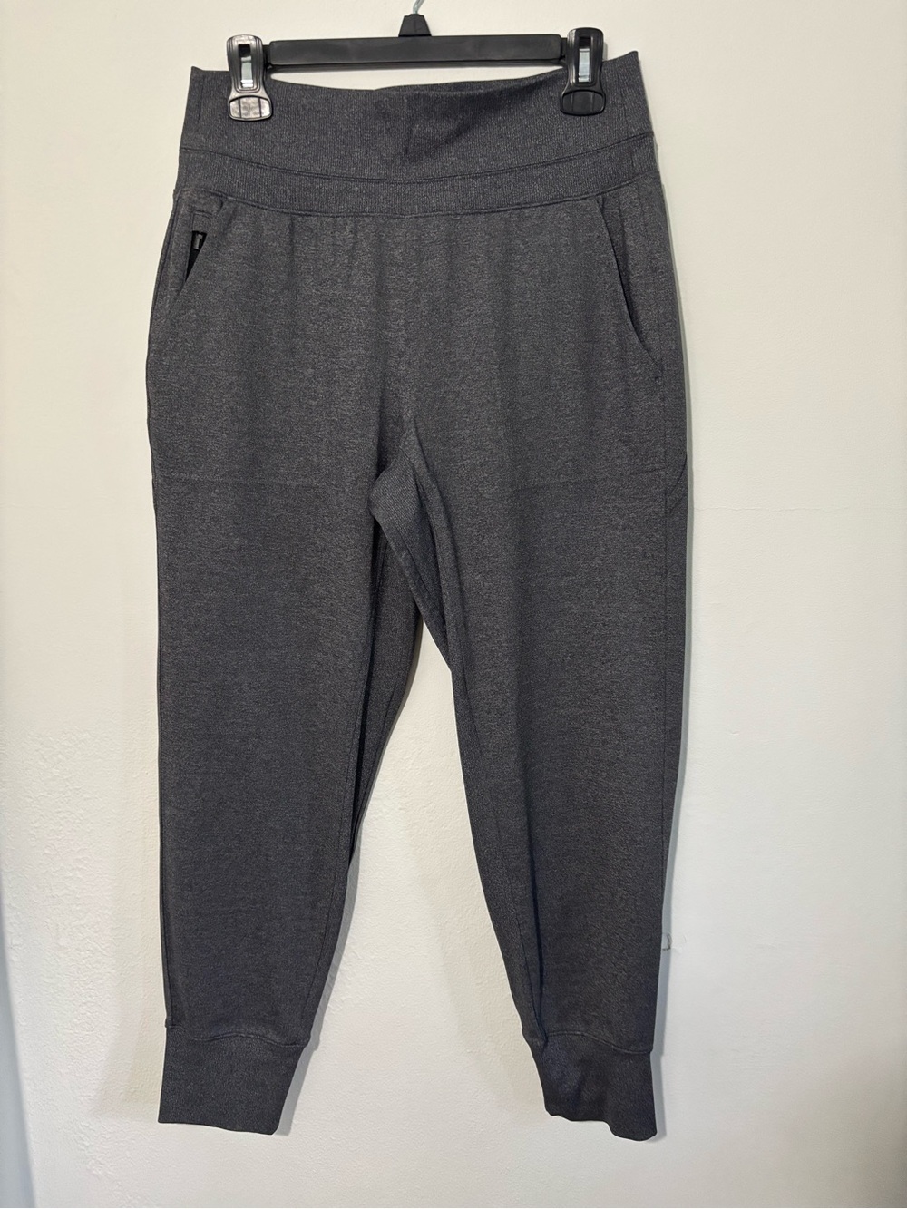 Athleta Venice Charcoal Gray High-Rise Jogger Pants